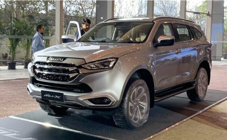 'Đối thủ' của Everest, Fortuner gây sốt với 7000 đơn hàng 1 tháng