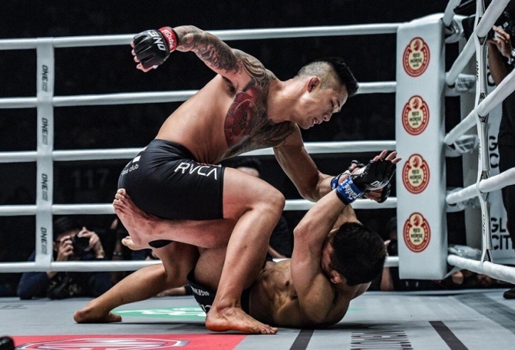Martin Nguyễn: Cú đấm phải sẽ knock-out Thành Lê?