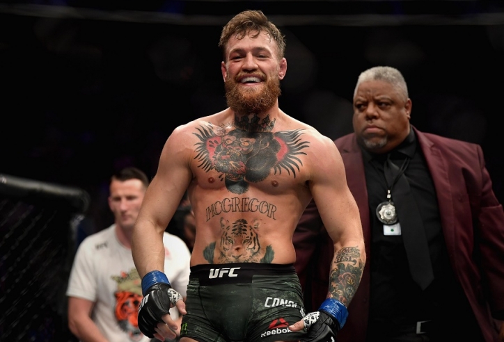 Manny Pacquiao biết mình có thể ăn trọn cú KO từ Conor?