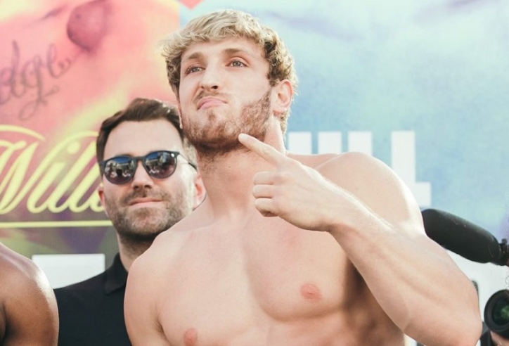 Logan Paul 'khịa' Canelo: Có được đánh với Mayweather đâu!