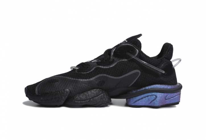 Adidas ra mắt Torsion X Night Metallic đệm Boost lạ mắt