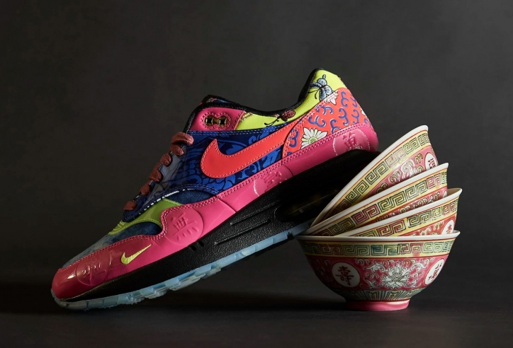 Cận cảnh siêu phẩm Nike Air Max 1 Premium Tết