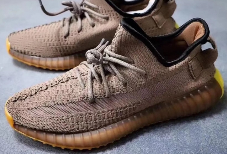 Rò rỉ ảnh của Adidas Yeezy Boost 350 V2 Earth
