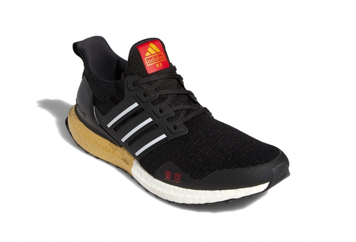 Adidas ra mắt thêm bản UltraBOOST DNA Tokyo