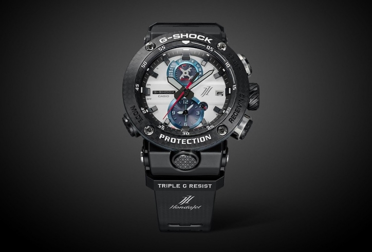 Casio và HondaJet ra mắt đồng hồ lấy cảm hứng máy bay