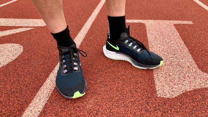 Đánh giá Nike Air Zoom Pegasus 37 - Giày chạy cho mọi người