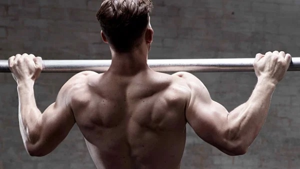 8 động tác bạn cần để giữ thân hình khỏe mạnh