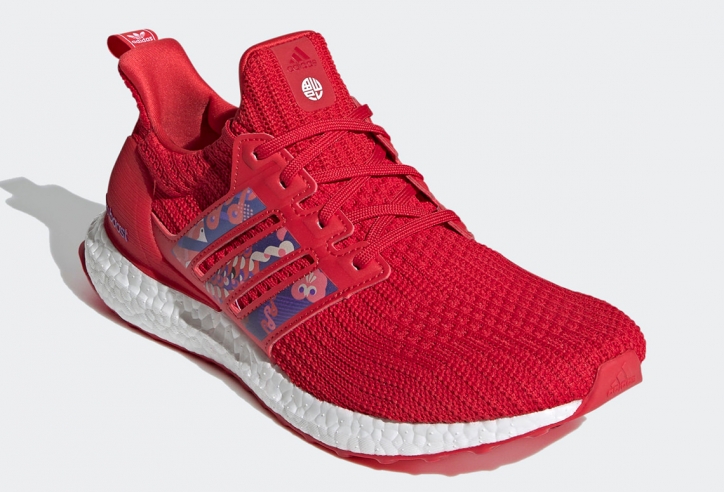 Adidas ra mắt UltraBoost mừng Tết Âm Lịch 'lạ mắt'