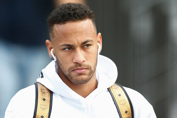 CHÍNH THỨC: Neymar chốt tương lai