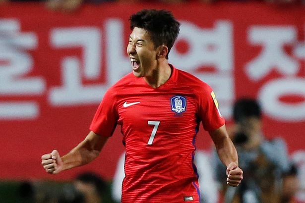 VIDEO: Son Heung-min đến UAE hội quân cùng ĐT Hàn Quốc