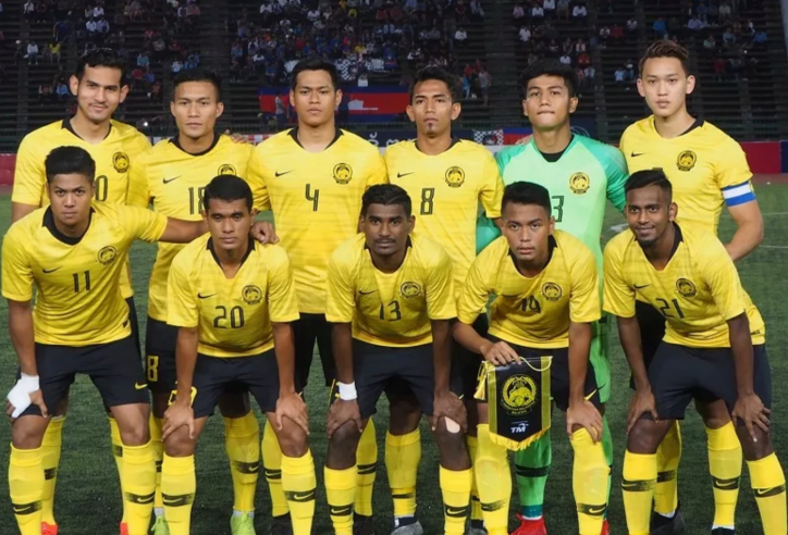 Malaysia và Indonesia chia điểm sau cuộc rượt đuổi nghẹt thở