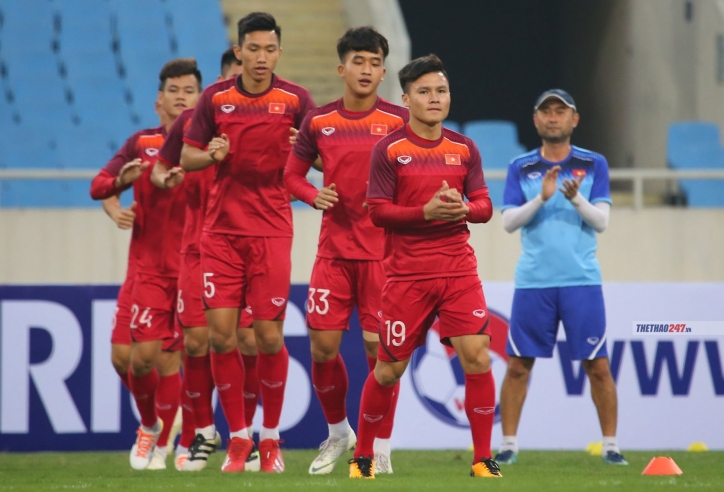Đội hình chính thức U23 Việt Nam: Đức Chinh đá chính, Quang Hải dự bị
