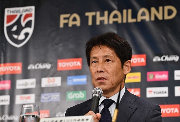 HLV Thái Lan đi thị sát, tìm địa điểm quyết đấu Việt Nam ở VL World Cup