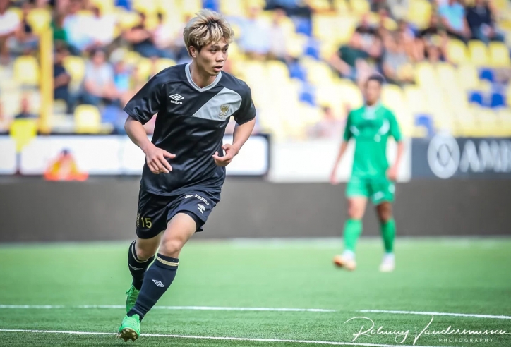 HLV Sint-Truiden đã tìm ra vị trí tốt nhất cho Công Phượng?