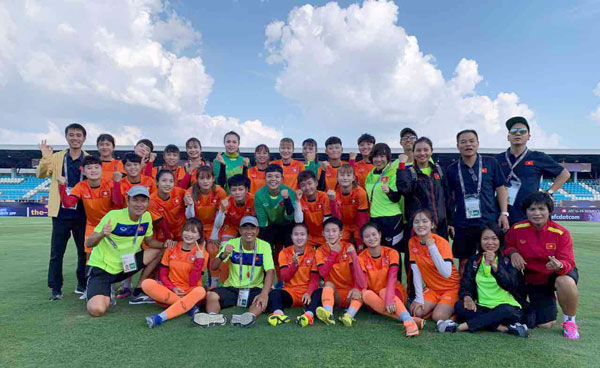 U19 nữ Việt Nam nghỉ ngơi hồi phục thể lực sau khi đánh bại Thái Lan