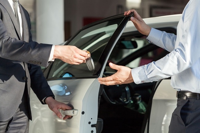 Kinh nghiệm thuê xe tự lái dịp Tết