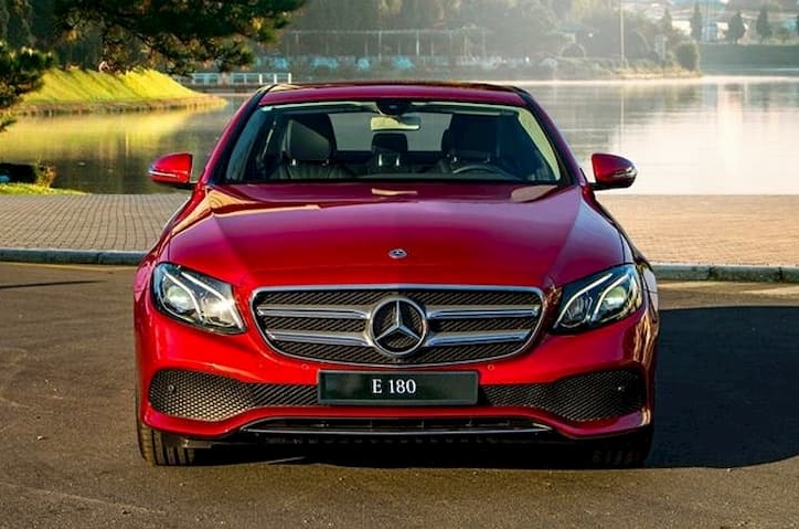 Mercedes E180 2020: Giá bán, thông số xe & đánh giá chi tiết