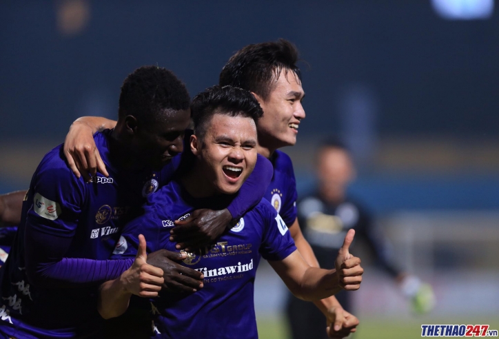 VIDEO: Quang Hải ghi bàn ấn định chiến thắng 2-1 cho Hà Nội