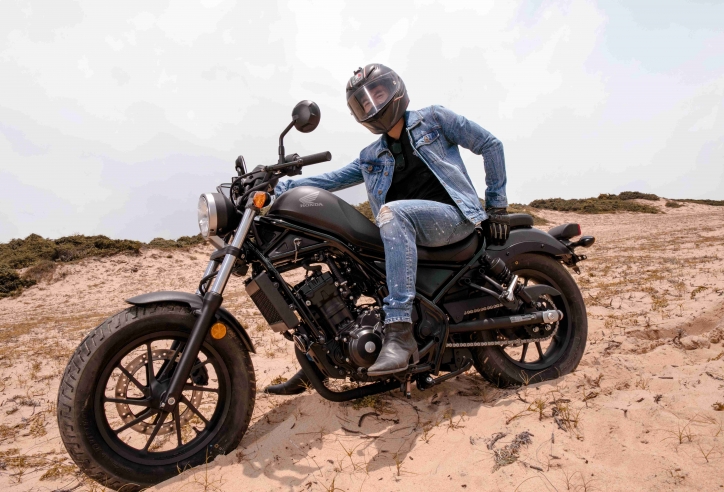 Honda Việt Nam giới thiệu phiên bản mới Honda Rebel 300 - Khẳng định khí chất