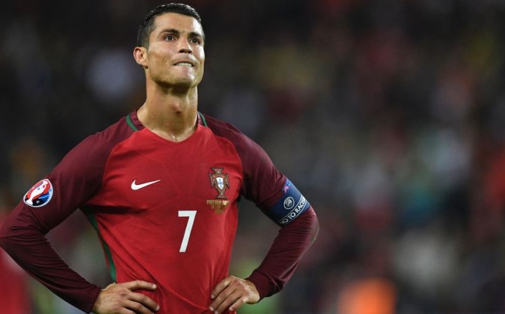 Cựu huấn luyện viên Arsenal tiết lộ sự thật ít ai ngờ về Cristiano Ronaldo