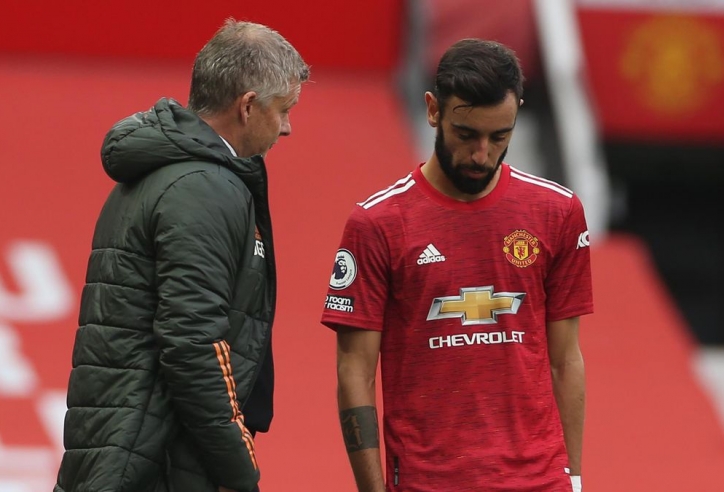 Bruno Fernandes từ chối gia hạn, ra 'yêu sách' với MU