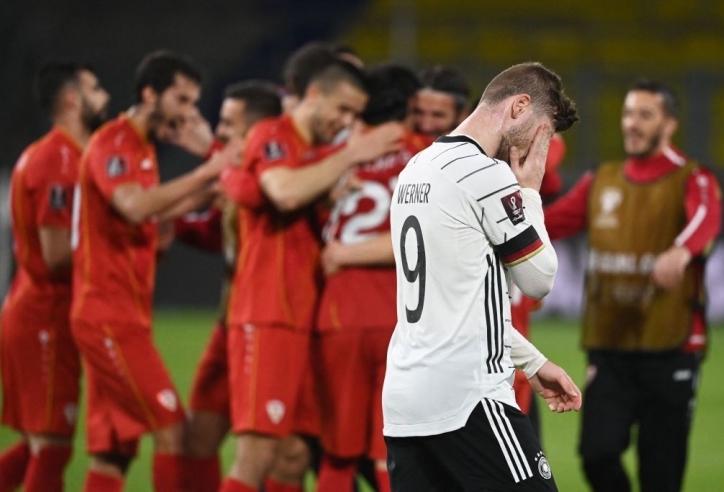 Vòng loại World Cup: Ông lớn xây chắc ngôi đầu, cú sốc Đức