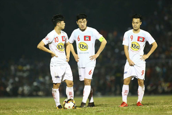 Xuân Trường, Công Phượng bỏ World Cup vì HAGL gặp khó
