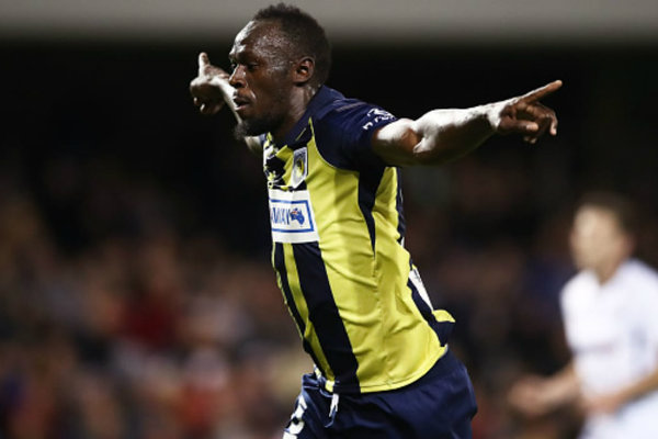 VIDEO: Xem Usain Bolt ghi 2 bàn khi thi đấu chuyên nghiệp