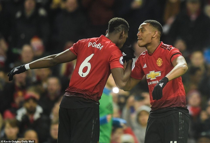 Pogba lại tỏa sáng, MU giành 3 điểm nhọc nhằn trước Everton