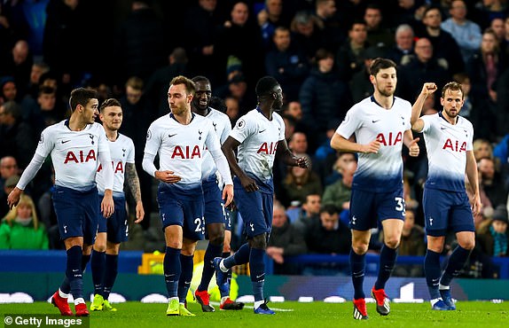 Ngược dòng ấn tượng, Tottenham hủy diệt Everton ngay tại Goodison Park