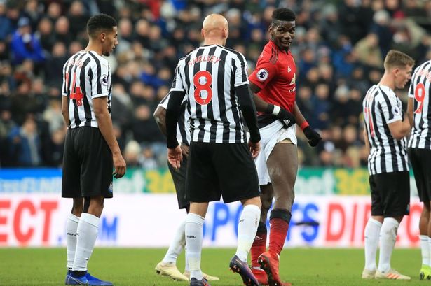 MU thông báo mất Pogba vì chấn thương