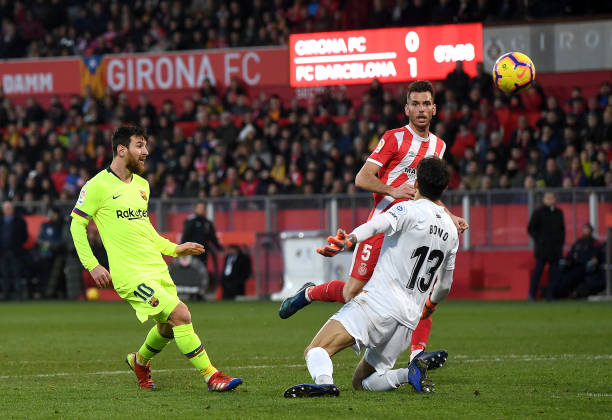 Messi ghi bàn đẳng cấp, Barca củng cố ngôi đầu La Liga