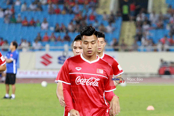 Văn Thanh trình làng 'diện mạo' mới sau chấn thương dài hạn