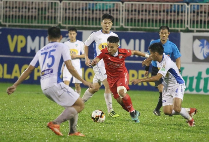 Tái phát chấn thương, 'Ronaldo Việt' mất cơ hội ghi điểm thầy Park