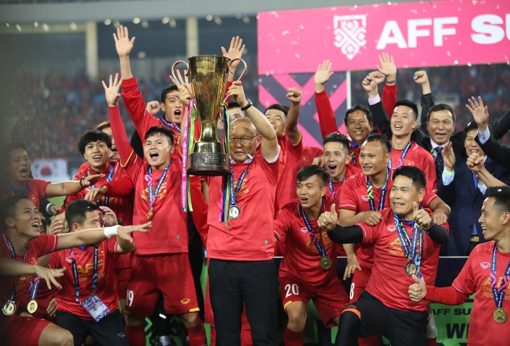 BLV Hàn Quốc: Tôi thành fans của VN sau chiến thắng để đời ở AFF Cup