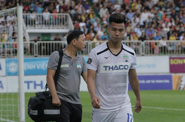 HLV Lee Tae Hoon thông báo về chấn thương của Văn Thanh