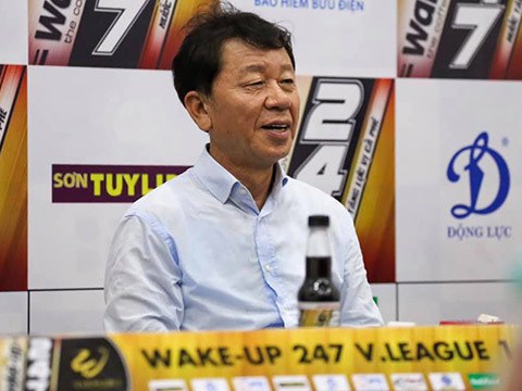 HLV Chung Hae Seong: 'Trận đấu này không phải là bóng đá'