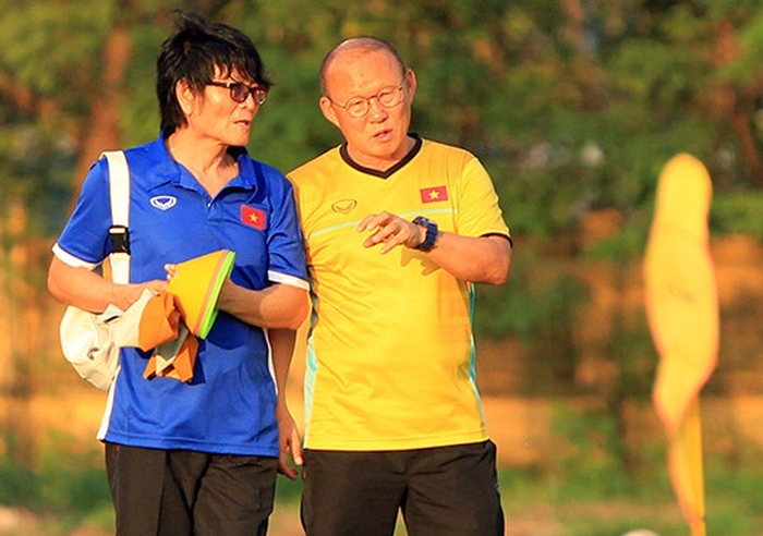 Đội hình chấn thương của ĐTVN 'xếp hàng' đợi bác sĩ Choi