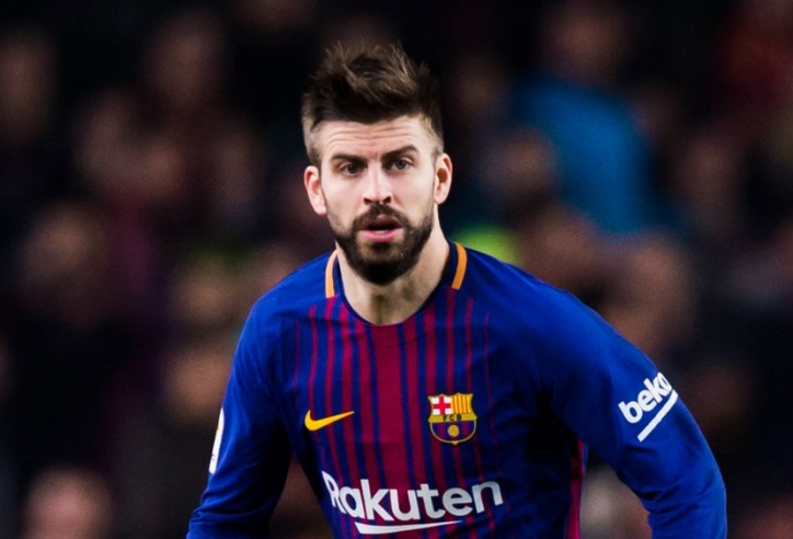 Cãi lời HLV, Pique quyết đến Mỹ