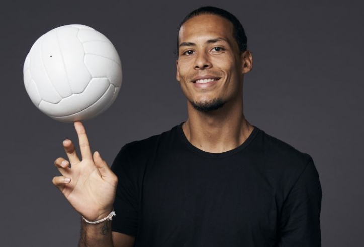 Chủ nhân The Best: 'Van Dijk xứng đáng thắng giải nhờ ngoại hình'