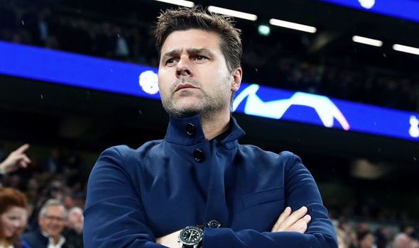 Pochettino đã bắt đầu biết sợ, Real và MU sẵn sàng giải cứu?