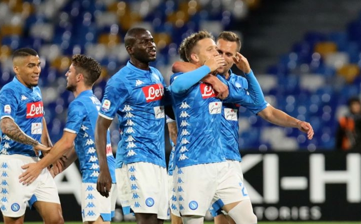 VIDEO: Napoli nhấn chìm Inter Milan