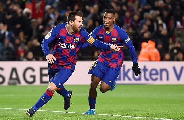 VIDEO: Các pha kiến tạo của Messi khiến cả thể giới phải trầm trồ