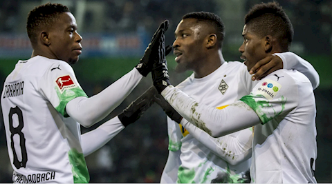 Chuyển nhượng tối 6/4: Siêu cò ngăn bom tấn đến MU, Pogba quyết ra đi