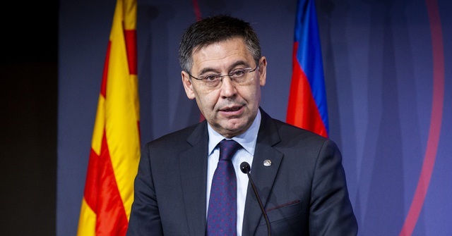 NÓNG: 6 thành viên BLĐ Barca đồng loạt từ chức