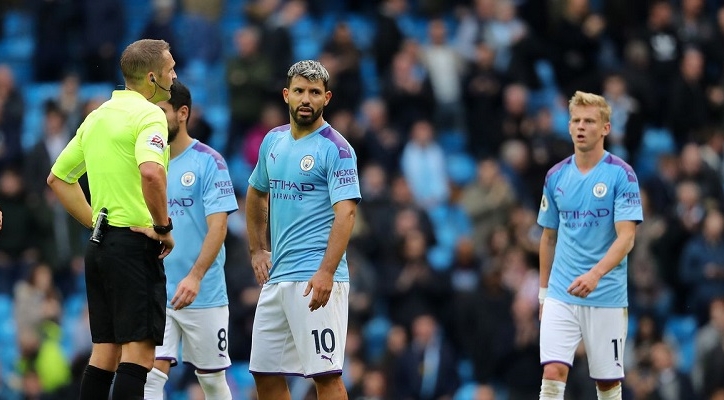 Kẻ thù của Man City ra tù