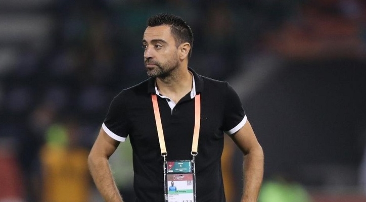 Vừa khỏi COVID-19, Xavi nhận ngay án phạt