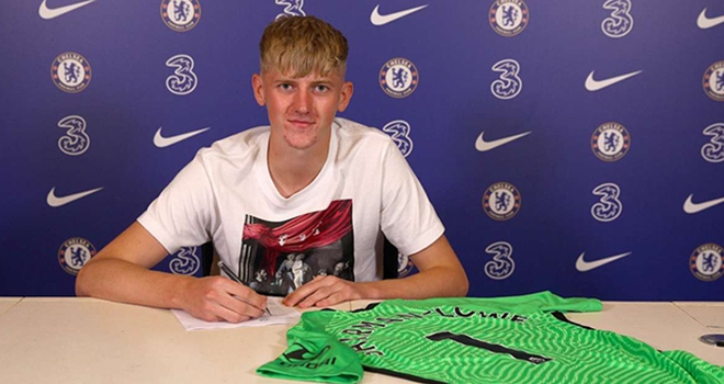 Chuyển nhượng tối 7/9:  Chelsea chính thức có thủ môn mới nhưng vẫn ngắm sao MU