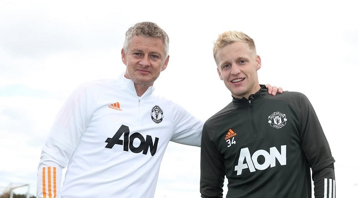 Solskjaer bảo vệ kế hoạch của MU và Van de Beek