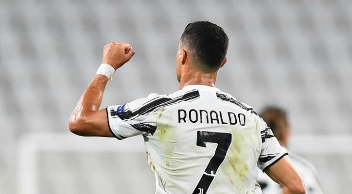 Chuyển nhượng tối 12/10:  MU chèo kéo sao ĐNÁ, Juve mất Ronaldo nếu vô địch C1